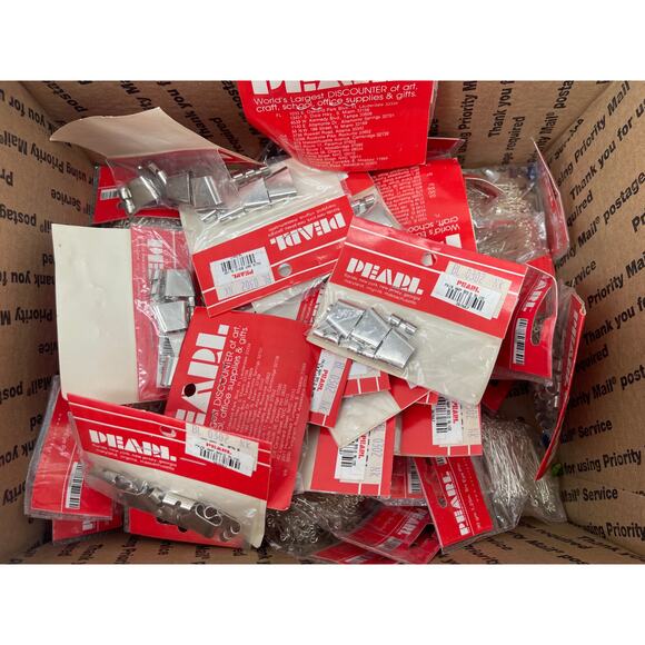 Bulk 5 Lbs Jewelry Making Supplies Beads Findings Clasps Lot #19 - Picture 4 of 5